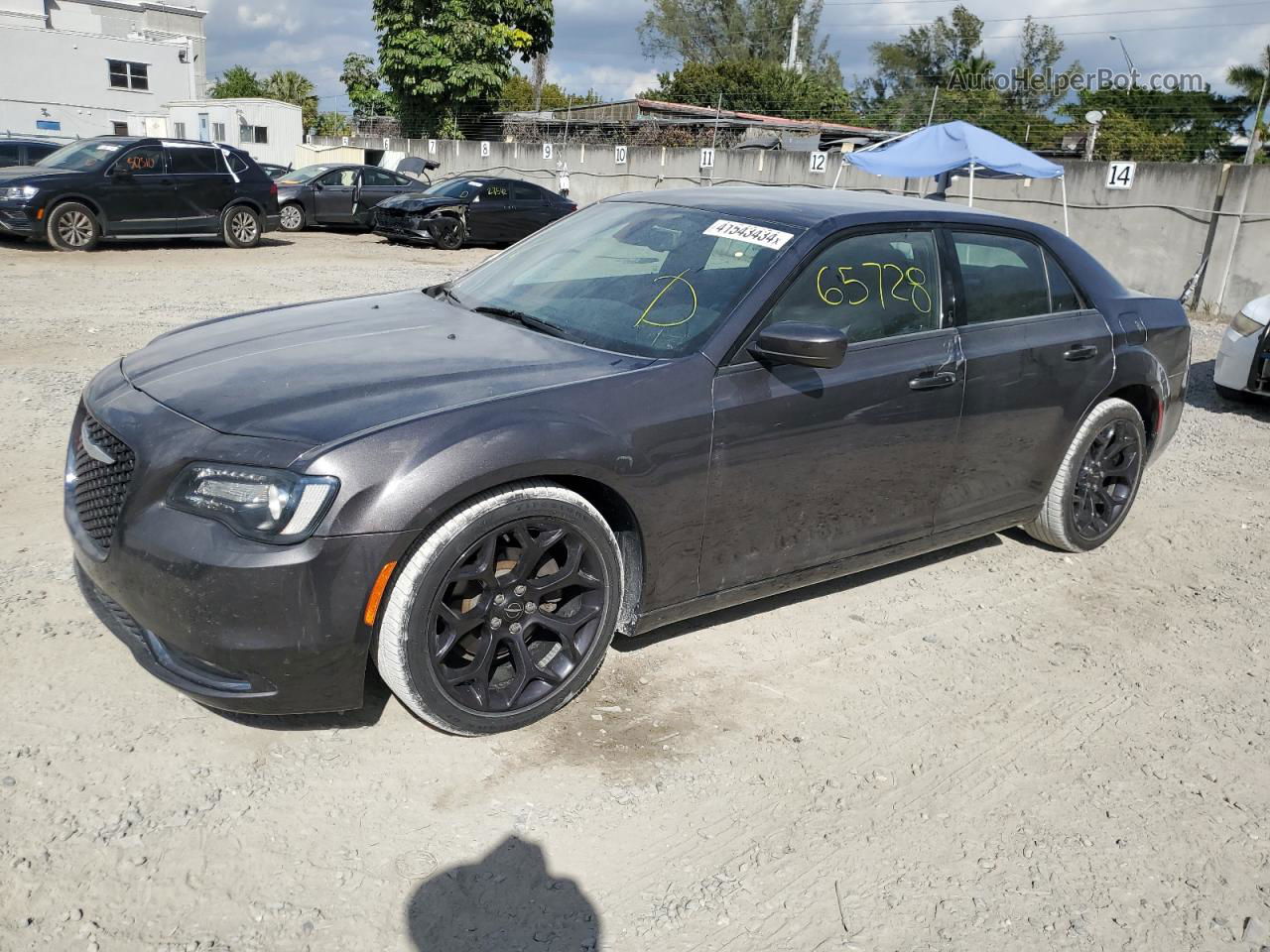 2019 Chrysler 300 S Gray vin: 2C3CCABG4KH515882