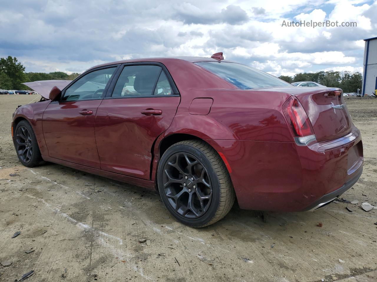 2019 Chrysler 300 S Burgundy vin: 2C3CCABG5KH686611