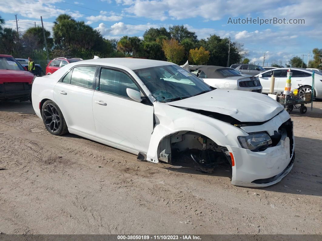 2019 Chrysler 300 300s Белый vin: 2C3CCABG6KH555543