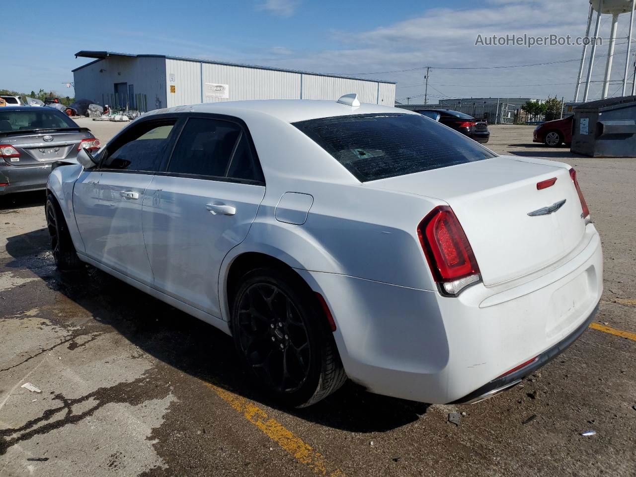 2019 Chrysler 300 S White vin: 2C3CCABG6KH628653