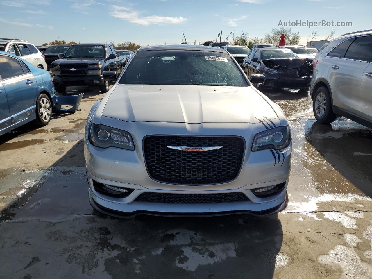 2019 Chrysler 300 S Серебряный vin: 2C3CCABG6KH686066