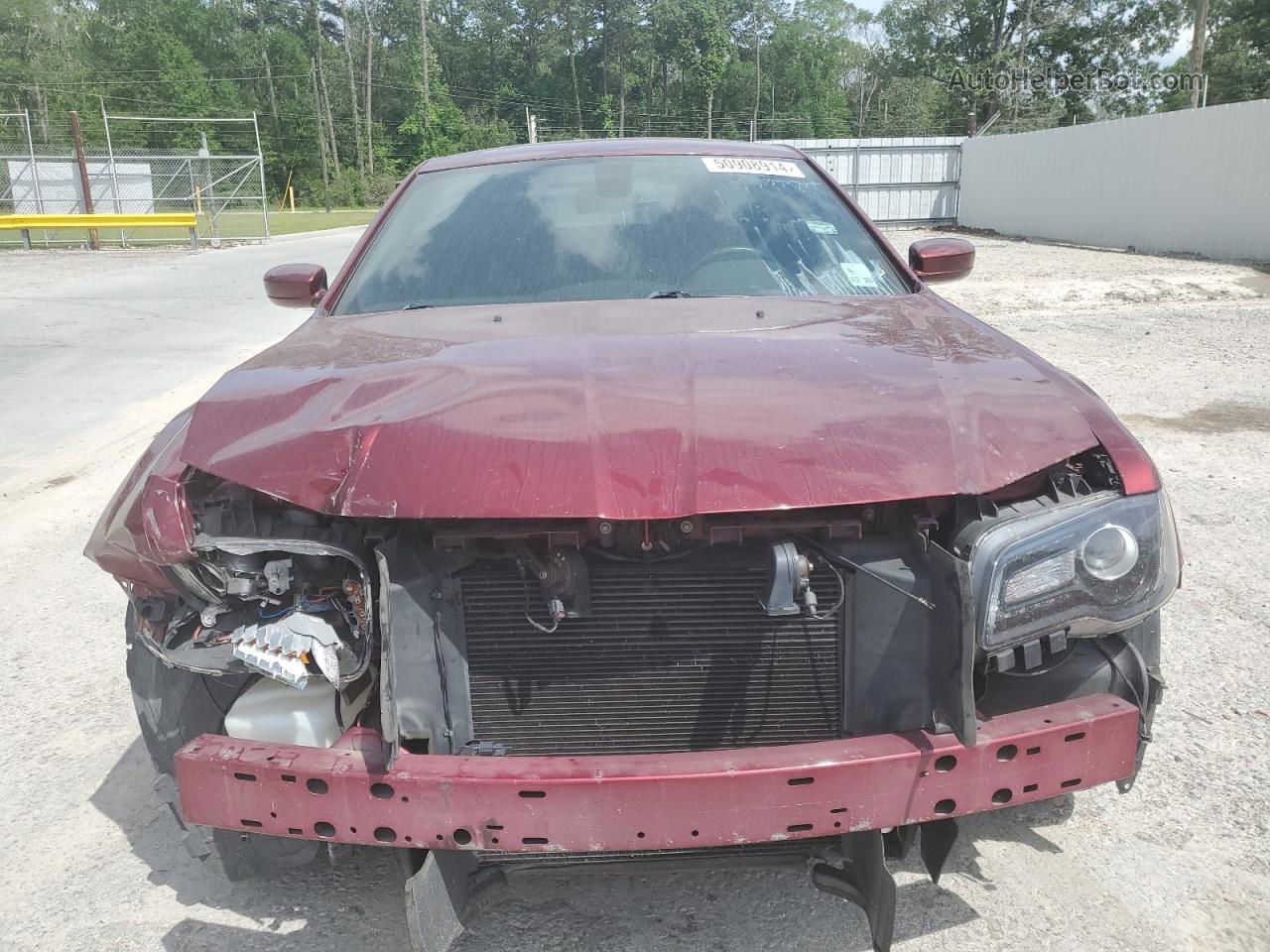 2019 Chrysler 300 S Maroon vin: 2C3CCABG7KH639838