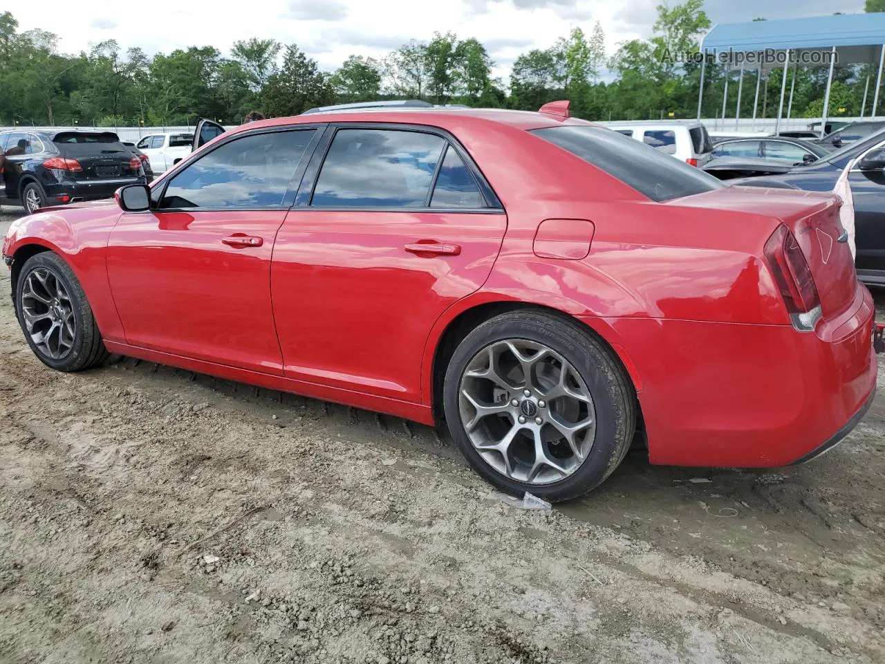 2017 Chrysler 300 S Red vin: 2C3CCABG8HH646953