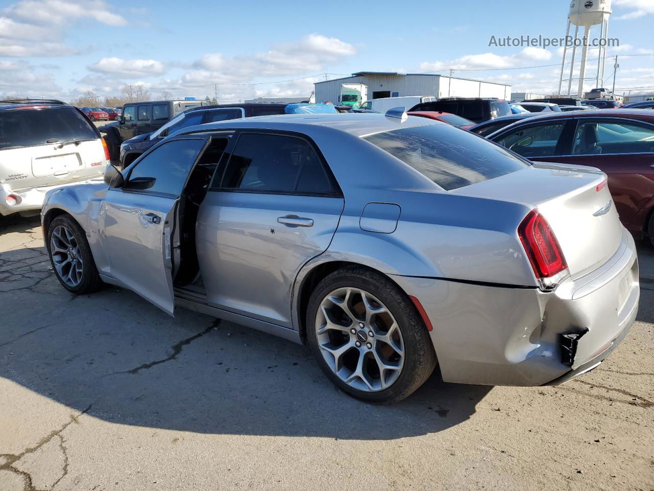 2016 Chrysler 300 S Серебряный vin: 2C3CCABG9GH252912