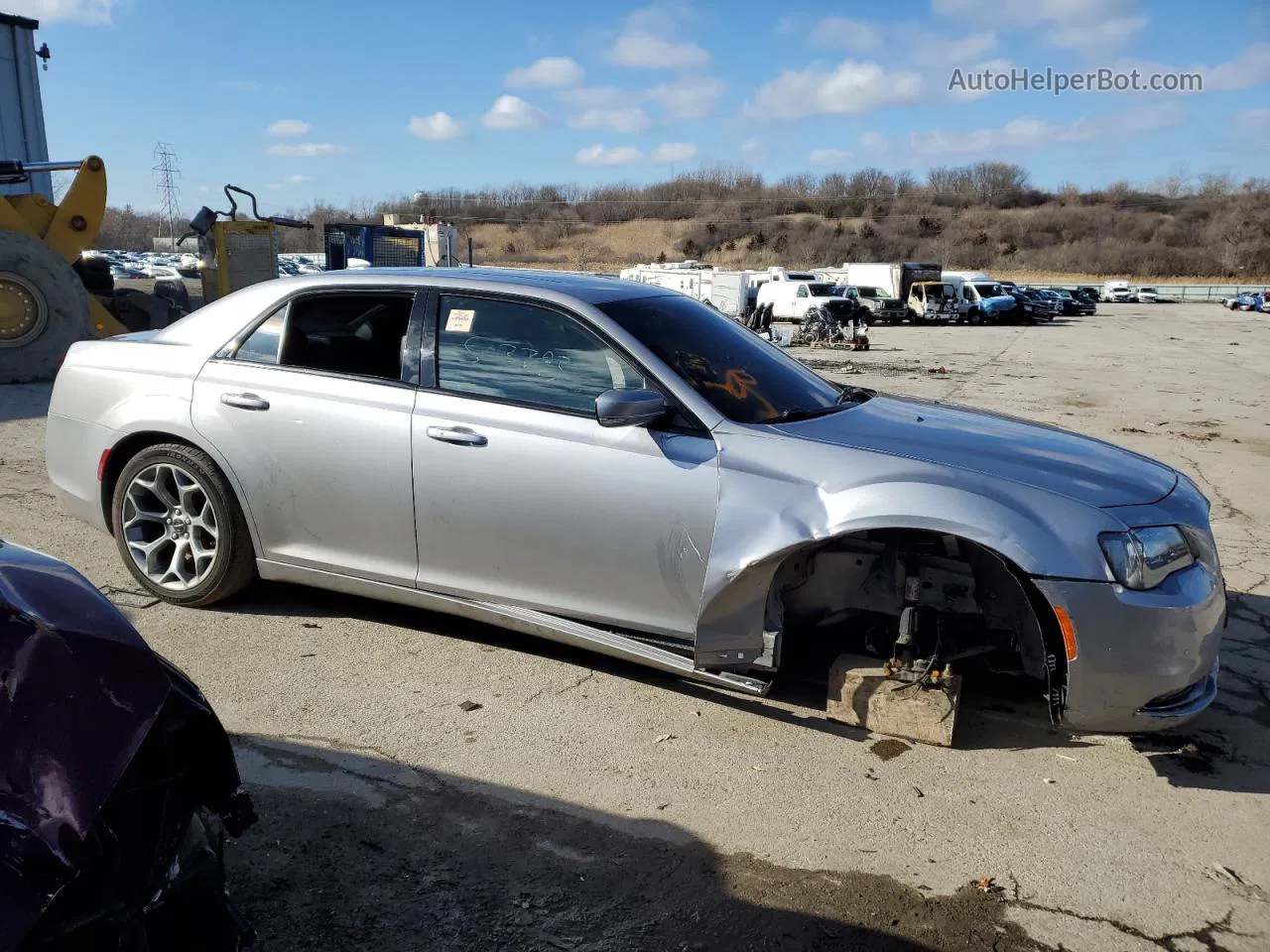 2016 Chrysler 300 S Серебряный vin: 2C3CCABG9GH252912