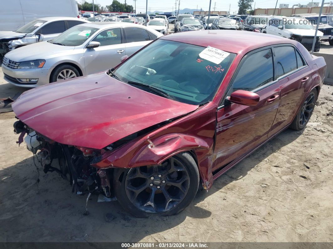 2019 Chrysler 300   Red vin: 2C3CCABG9KH569324