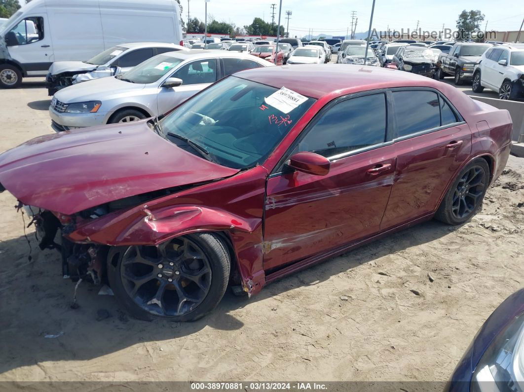 2019 Chrysler 300   Red vin: 2C3CCABG9KH569324