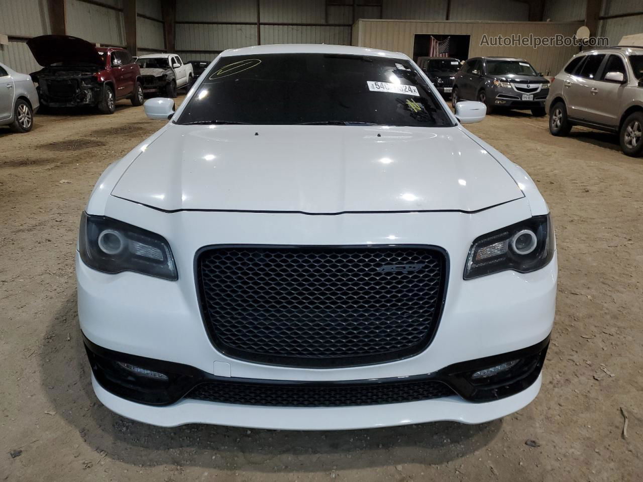 2019 Chrysler 300 S Белый vin: 2C3CCABGXKH538017