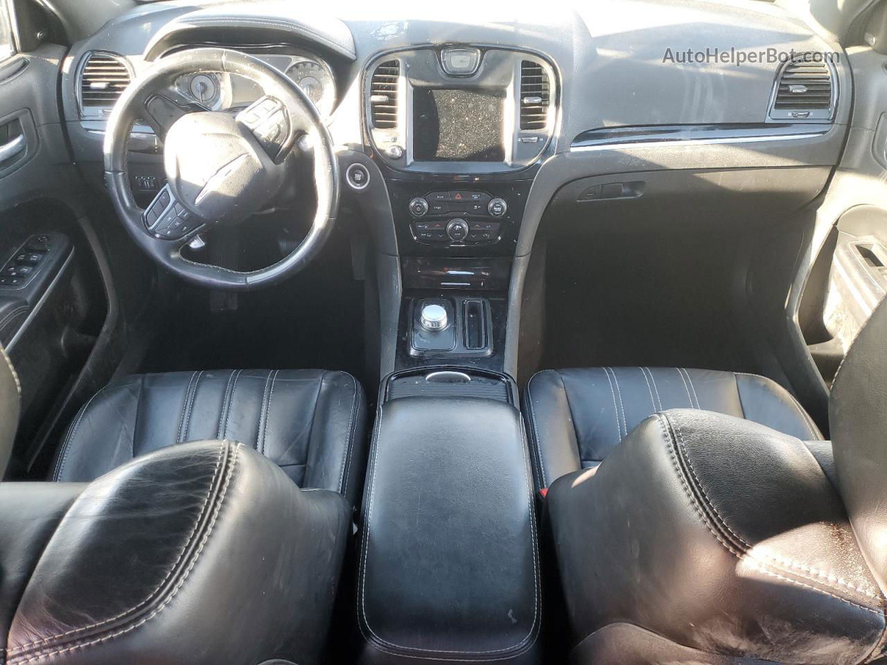 2019 Chrysler 300 S Черный vin: 2C3CCABGXKH609474