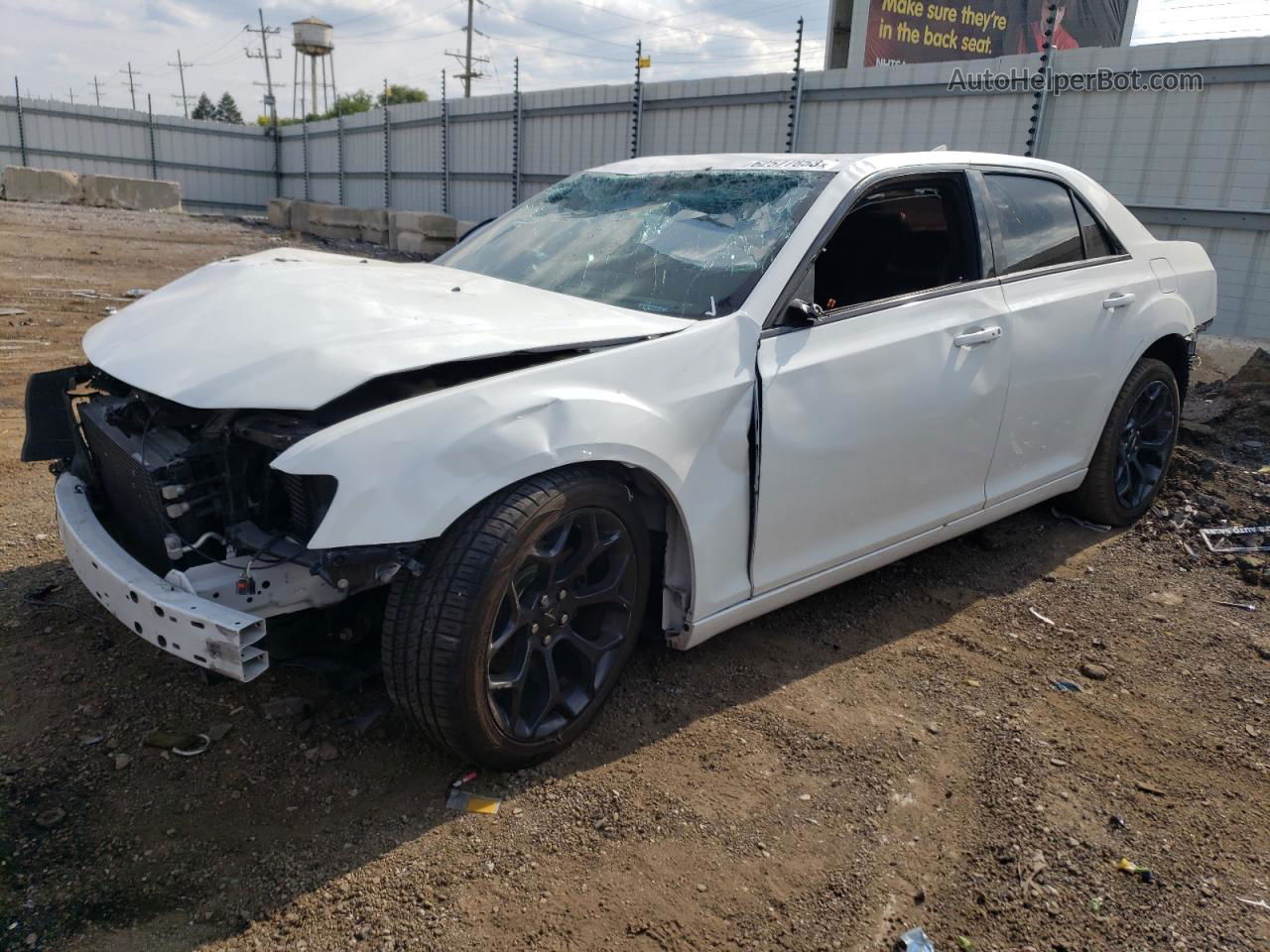 2019 Chrysler 300 S White vin: 2C3CCABGXKH697491