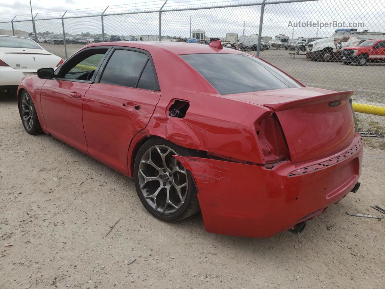 2017 Chrysler 300 S Red vin: 2C3CCABT5HH511992