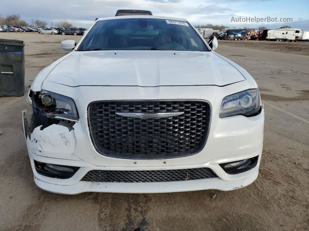 2019 Chrysler 300 S Белый vin: 2C3CCABT5KH665514