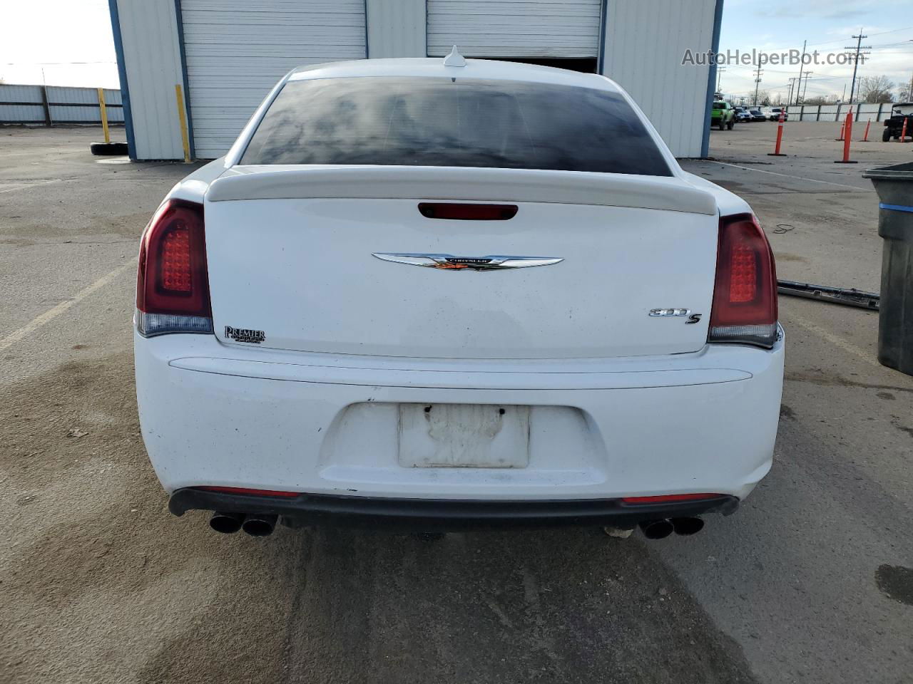 2019 Chrysler 300 S White vin: 2C3CCABT5KH665514
