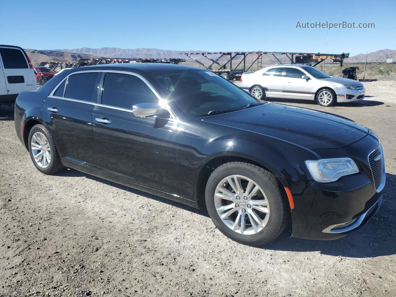 2017 Chrysler 300c  Черный vin: 2C3CCAEG0HH564274