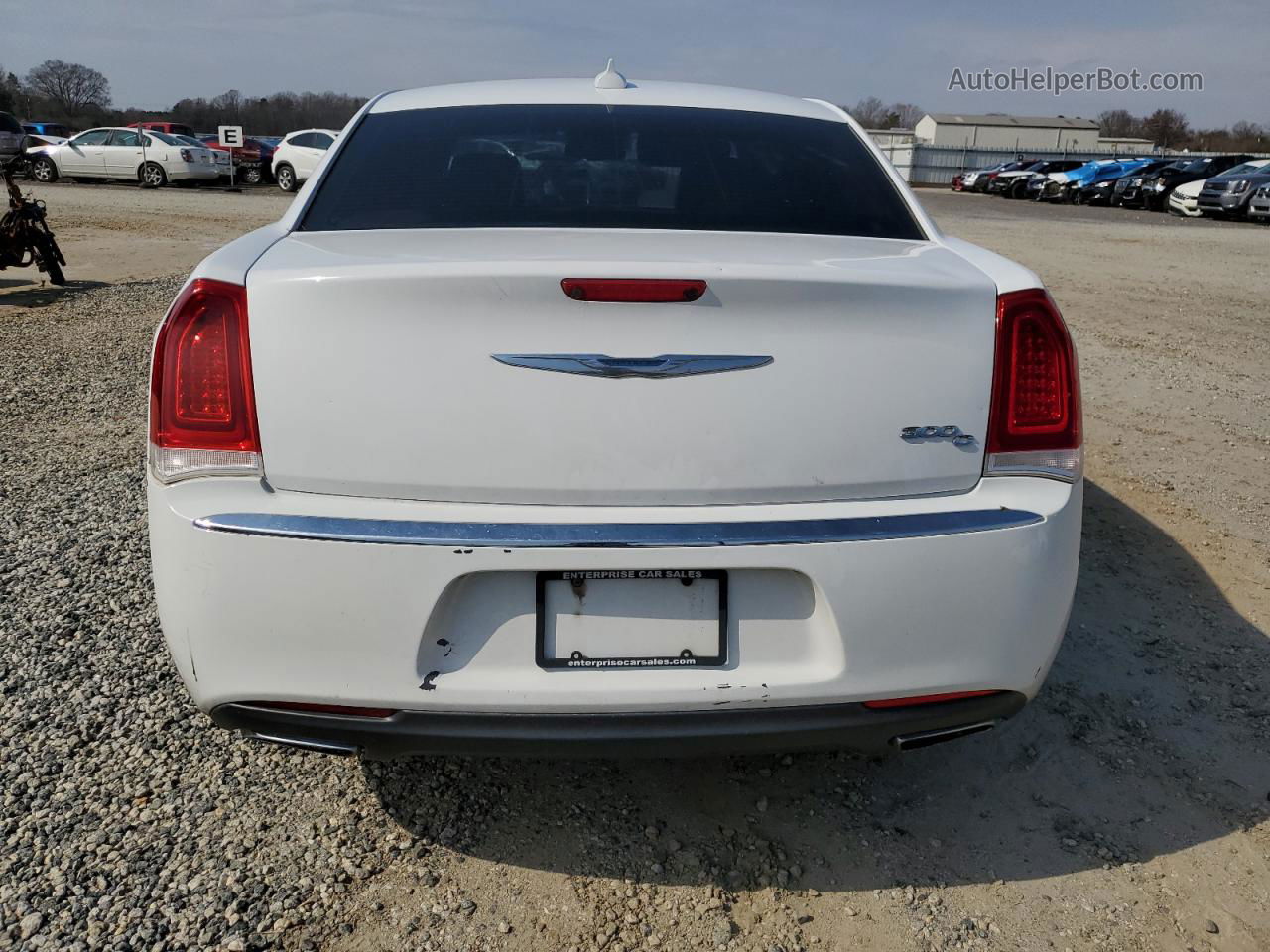 2017 Chrysler 300c  Белый vin: 2C3CCAEG0HH564761