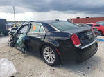 2017 Chrysler 300c  Black vin: 2C3CCAEG0HH564808