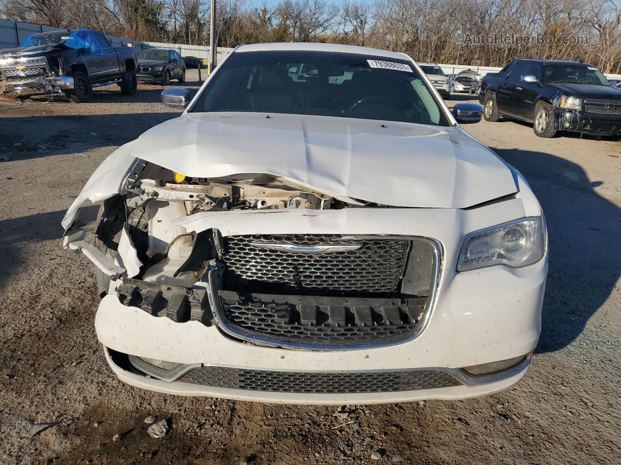 2017 Chrysler 300c  White vin: 2C3CCAEG1HH559827