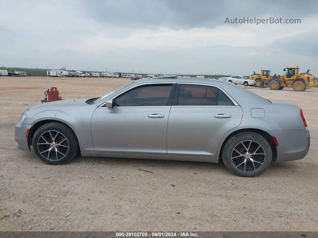 2016 Chrysler 300c   Silver vin: 2C3CCAEG2GH212215