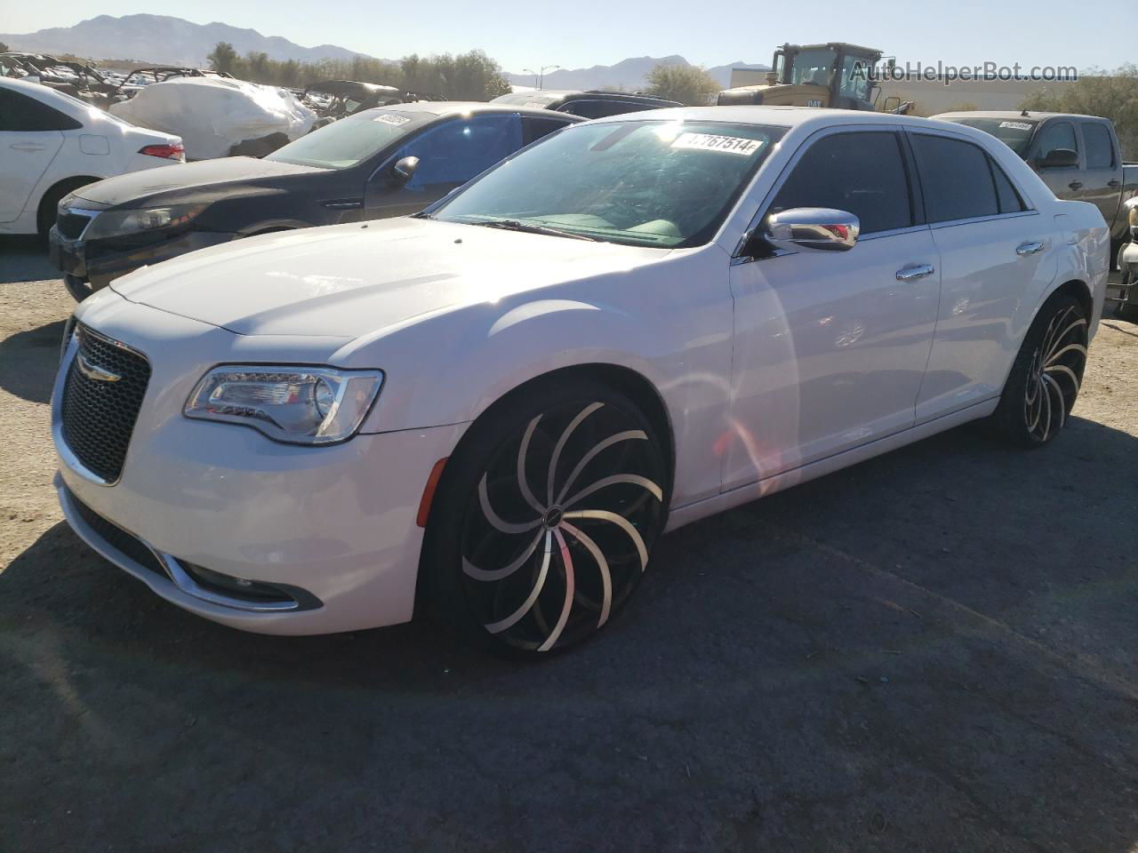 2016 Chrysler 300c  Белый vin: 2C3CCAEG3GH320567