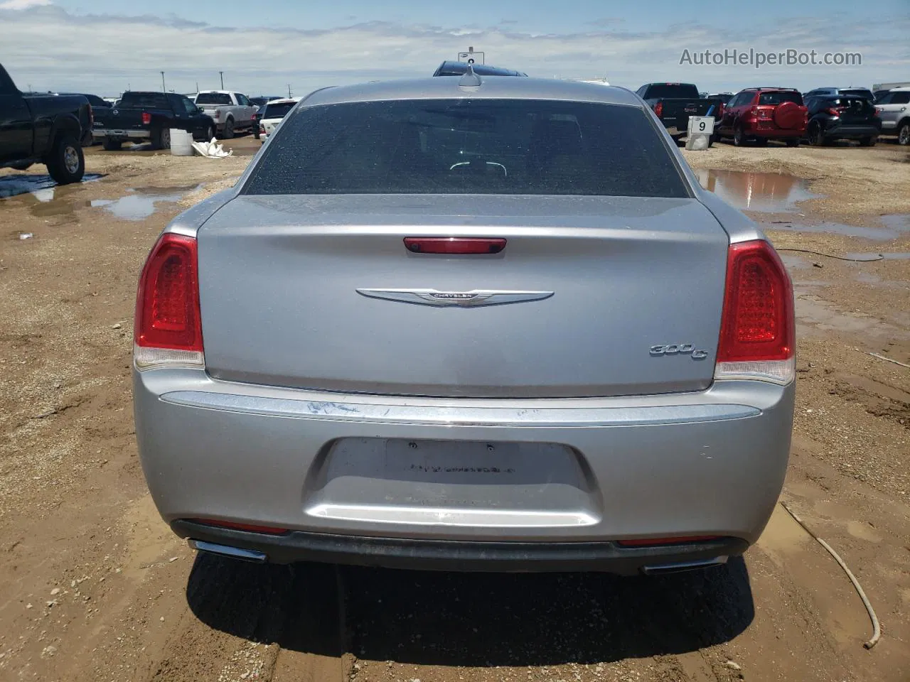 2016 Chrysler 300c  Silver vin: 2C3CCAEG4GH170422