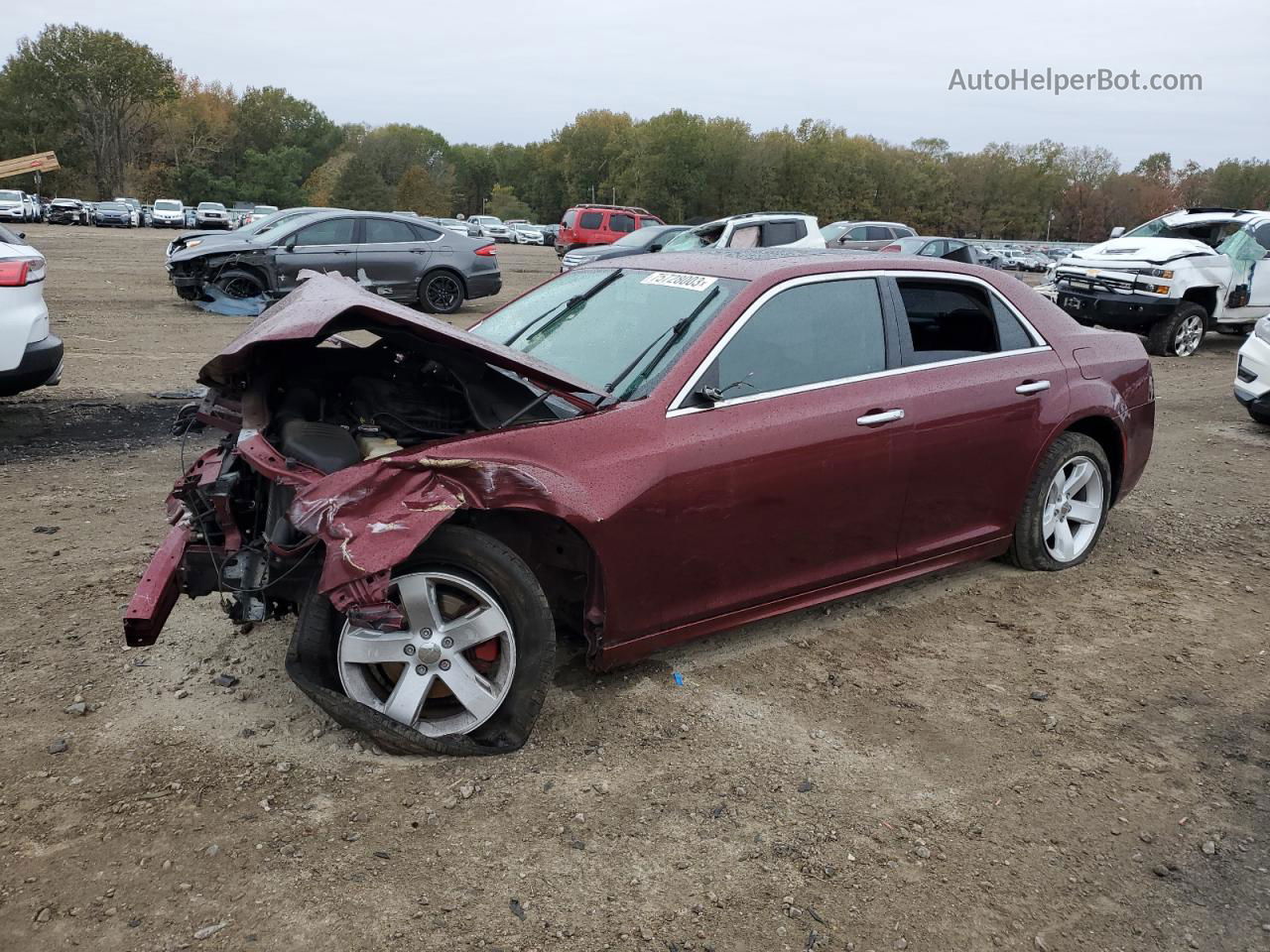 2019 Chrysler 300 Limited Красный vin: 2C3CCAEG4KH585944