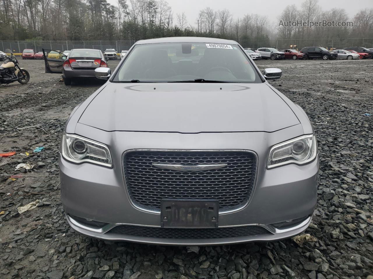 2016 Chrysler 300c  Серебряный vin: 2C3CCAEG5GH189769