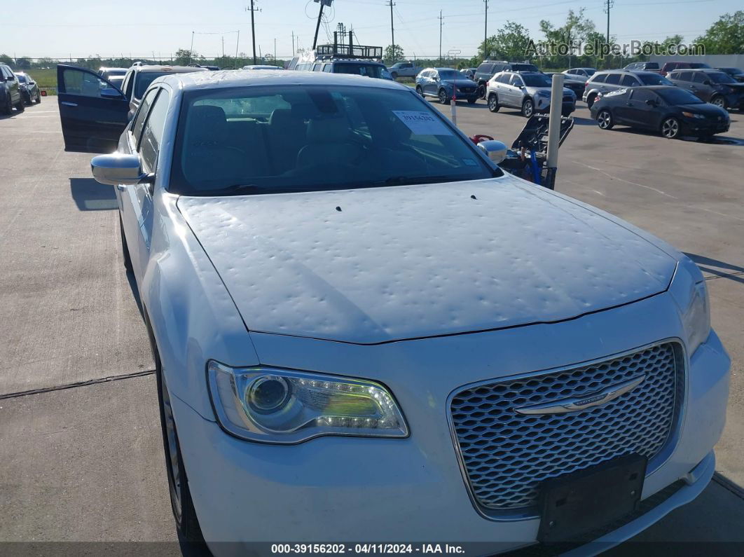 2017 Chrysler 300c   White vin: 2C3CCAEG5HH549883