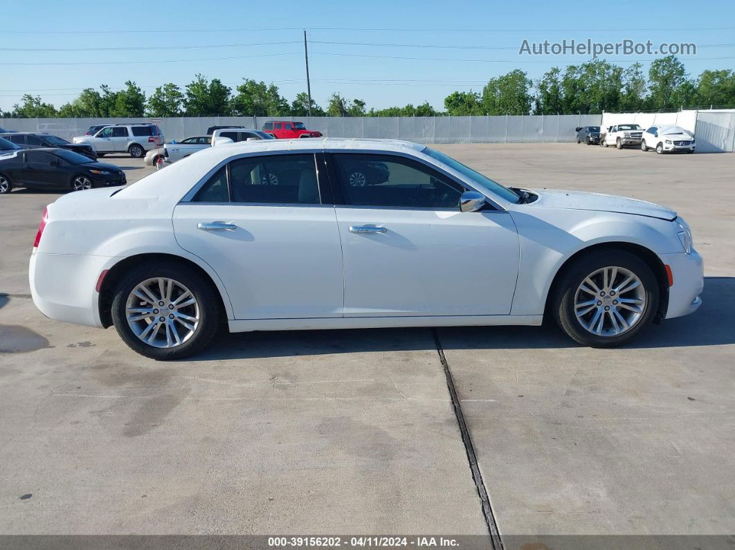 2017 Chrysler 300c   White vin: 2C3CCAEG5HH549883