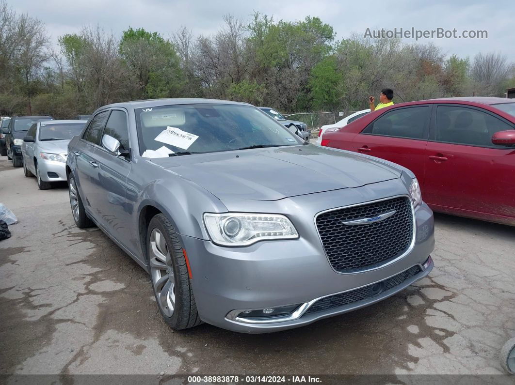 2017 Chrysler 300c   Silver vin: 2C3CCAEG5HH586402