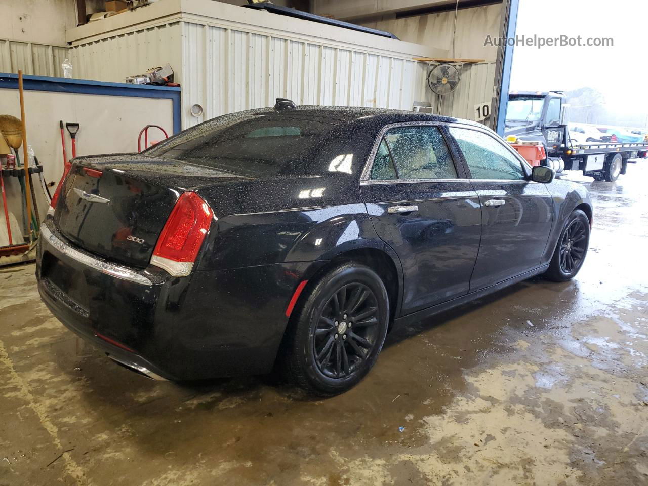 2017 Chrysler 300c  Black vin: 2C3CCAEG6HH571052