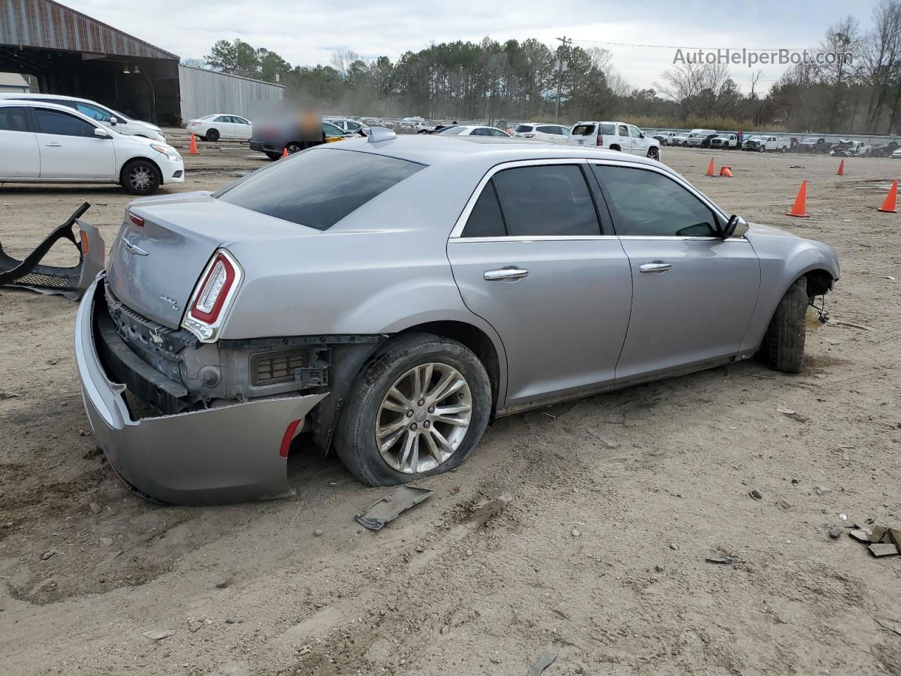 2016 Chrysler 300c  Silver vin: 2C3CCAEG7GH161357