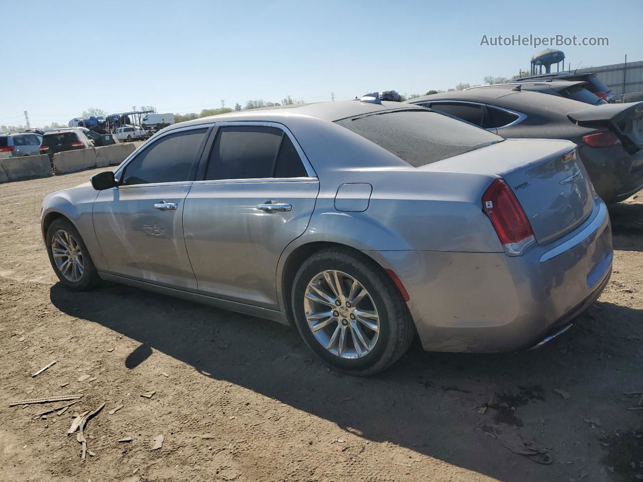 2017 Chrysler 300c  Silver vin: 2C3CCAEG7HH570850