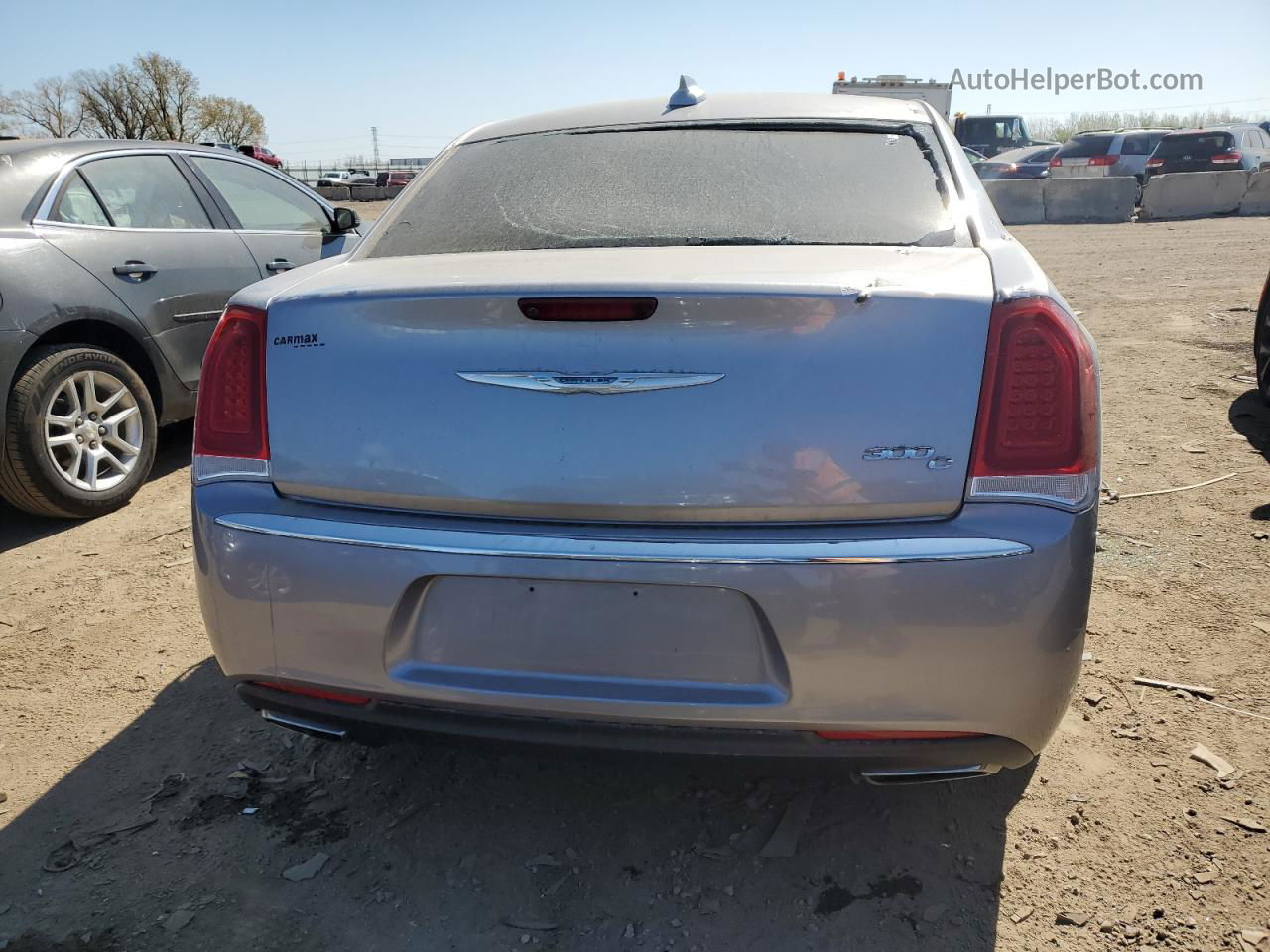 2017 Chrysler 300c  Silver vin: 2C3CCAEG7HH570850