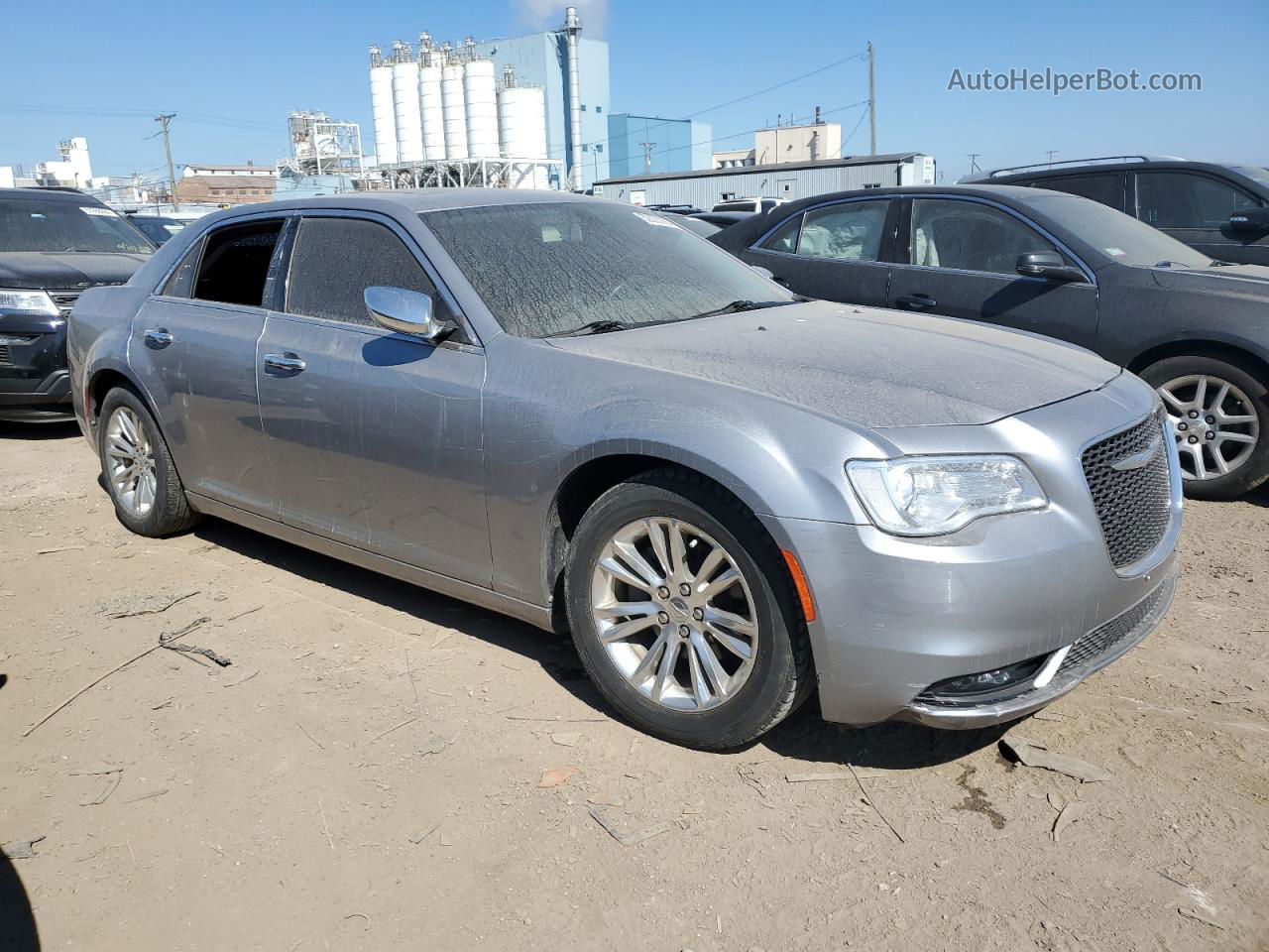 2017 Chrysler 300c  Silver vin: 2C3CCAEG7HH570850