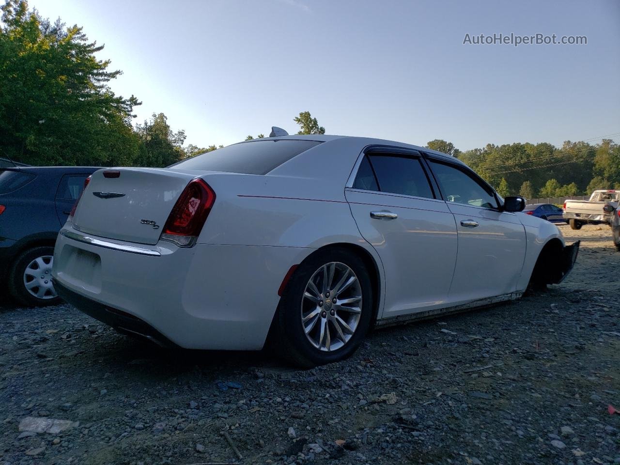 2016 Chrysler 300c  Белый vin: 2C3CCAEG8GH116606