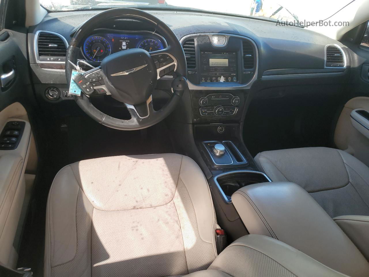 2016 Chrysler 300c  White vin: 2C3CCAEG8GH207472