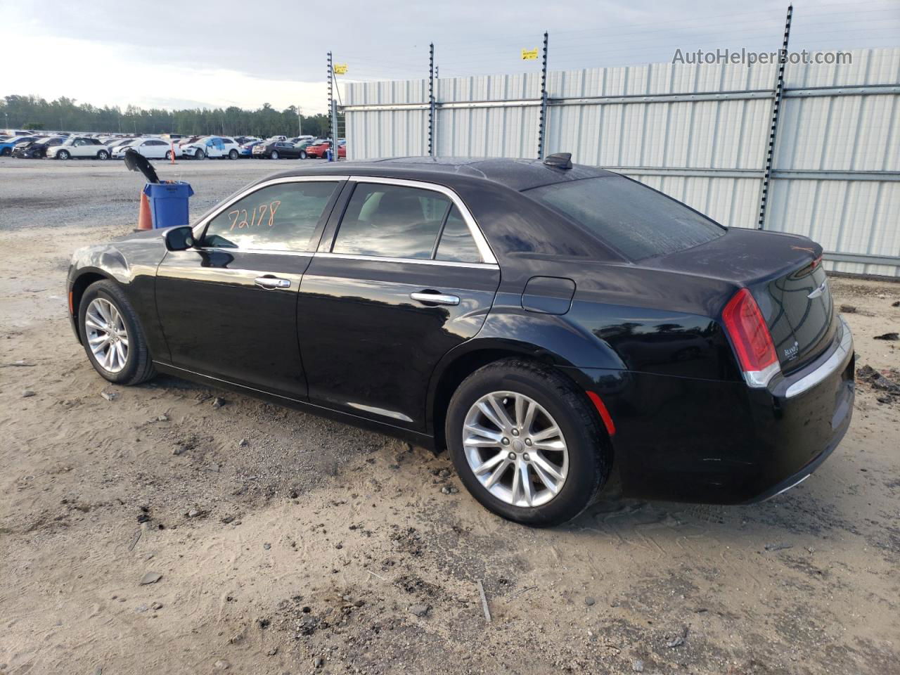 2016 Chrysler 300c  Black vin: 2C3CCAEG9GH269026