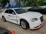 2017 Chrysler 300c  White vin: 2C3CCAEG9HH564483