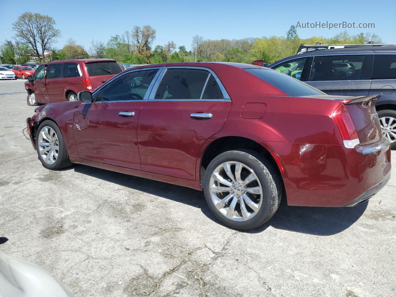 2019 Chrysler 300 Limited Red vin: 2C3CCAEG9KH627637