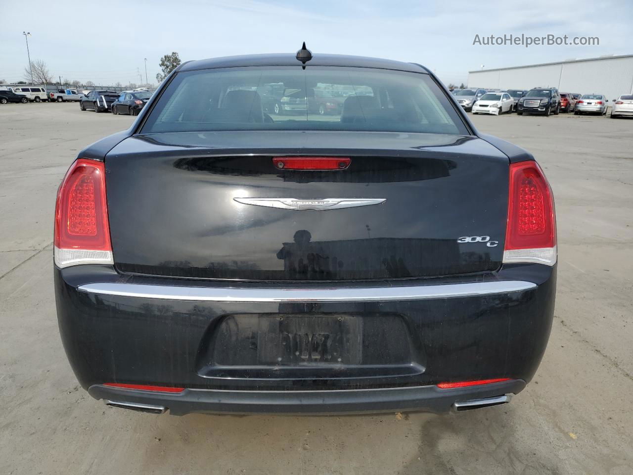 2016 Chrysler 300c  Black vin: 2C3CCAEGXGH181652