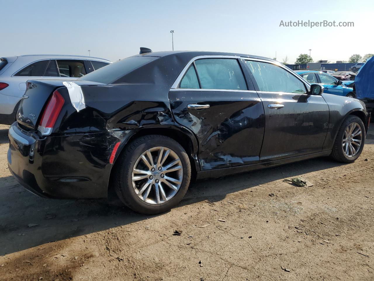 2017 Chrysler 300c  Black vin: 2C3CCAEGXHH596598