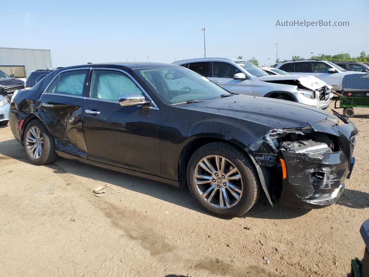 2017 Chrysler 300c  Black vin: 2C3CCAEGXHH596598