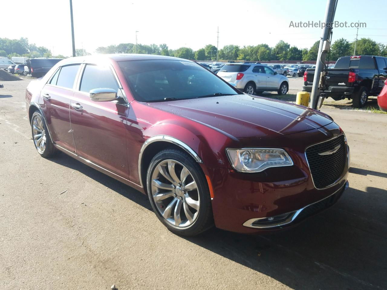 2019 Chrysler 300 Limited Maroon vin: 2C3CCAEGXKH705990