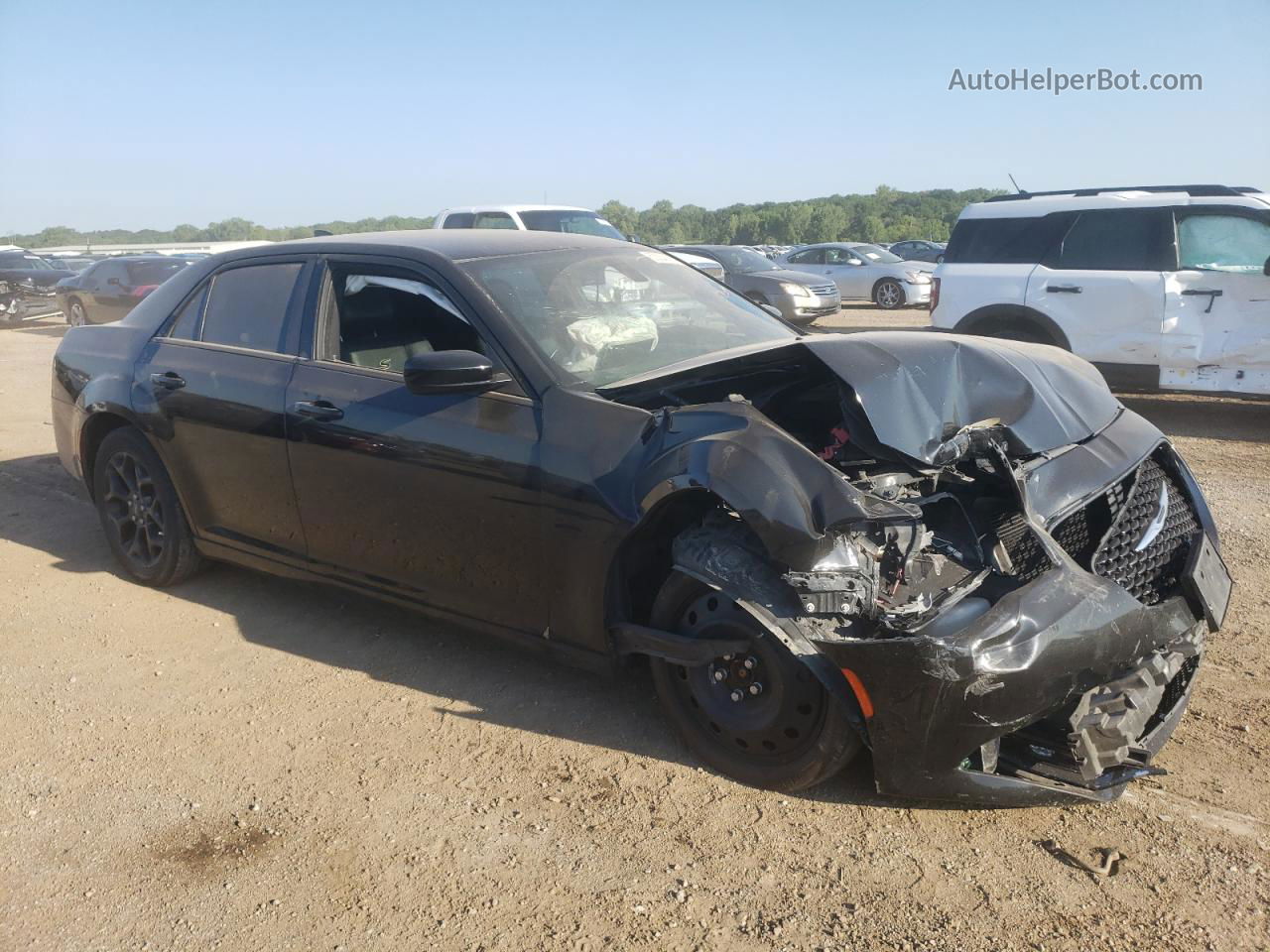 2019 Chrysler 300 S Black vin: 2C3CCAGG0KH569740