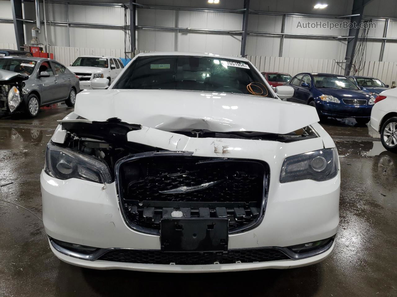 2017 Chrysler 300 S White vin: 2C3CCAGG1HH547139