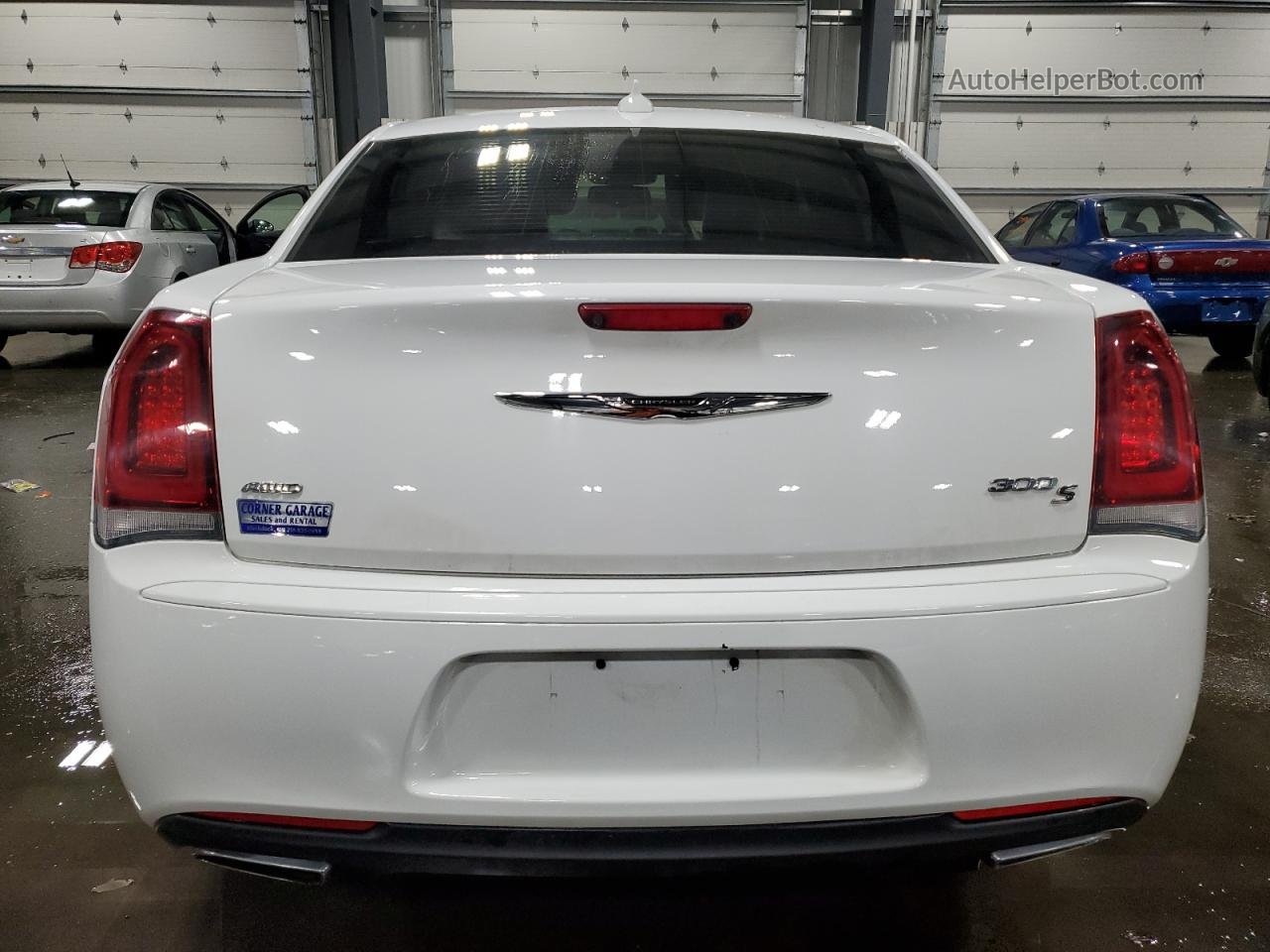 2017 Chrysler 300 S Белый vin: 2C3CCAGG1HH547139