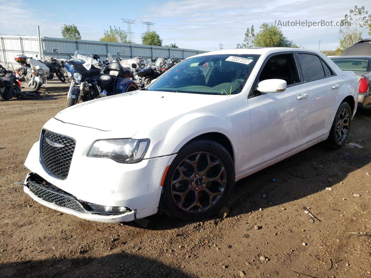 2016 Chrysler 300 S White vin: 2C3CCAGG3GH176077