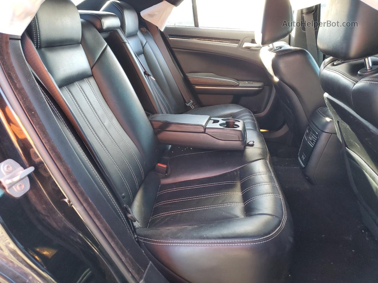 2019 Chrysler 300 S Black vin: 2C3CCAGG3KH651476