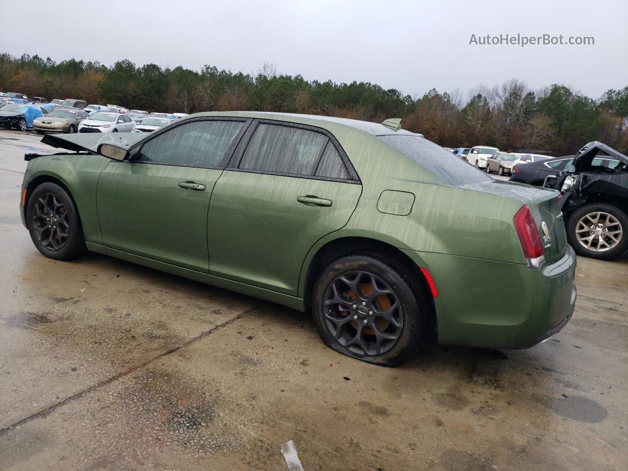 2019 Chrysler 300 S Зеленый vin: 2C3CCAGG4KH543027