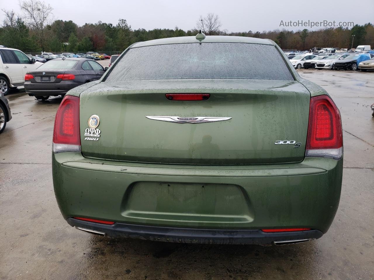 2019 Chrysler 300 S Зеленый vin: 2C3CCAGG4KH543027